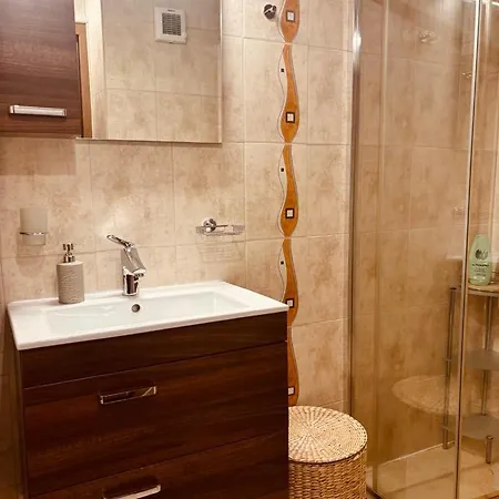 Apartamento Spacious With A Mountain View, Big Balcony And Parking