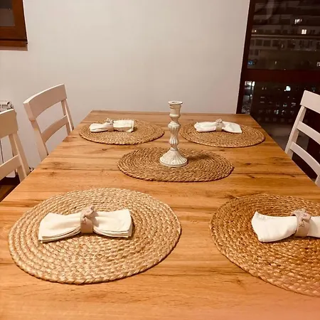 Spacious With A Mountain View, Big Balcony And Parking Apartament *