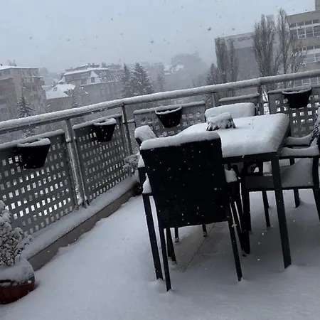 Spacious With A Mountain View, Big Balcony And Parking *