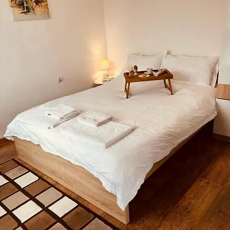 Apartamento Spacious With A Mountain View, Big Balcony And Parking *