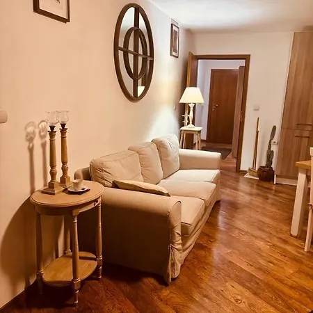 Apartamento Spacious With A Mountain View, Big Balcony And Parking *