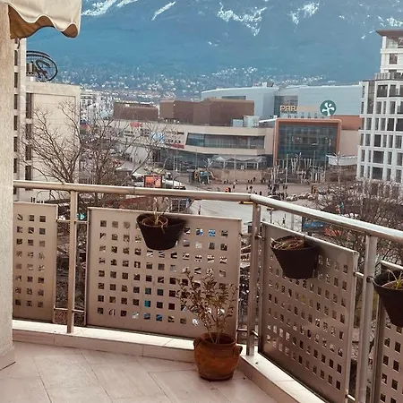 Spacious With A Mountain View, Big Balcony And Parking *