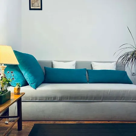Spacious With A Mountain View, Big Balcony And Parking Apartment Sofia
