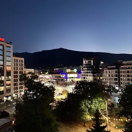 Apartment Spacious With A Mountain View, Big Balcony And Parking