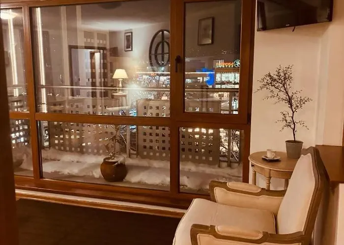 Spacious With A Mountain View, Big Balcony And Parking *