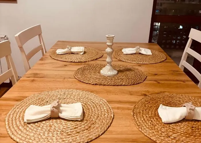 Spacious With A Mountain View, Big Balcony And Parking Apartmán *