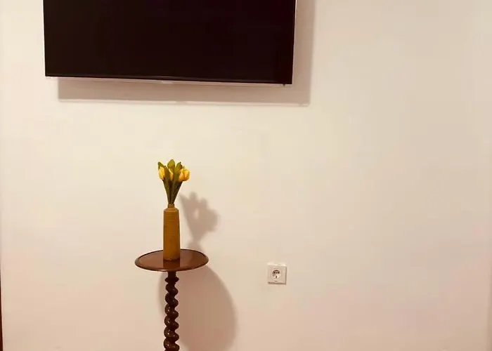 アパート Spacious With A Mountain View, Big Balcony And Parking